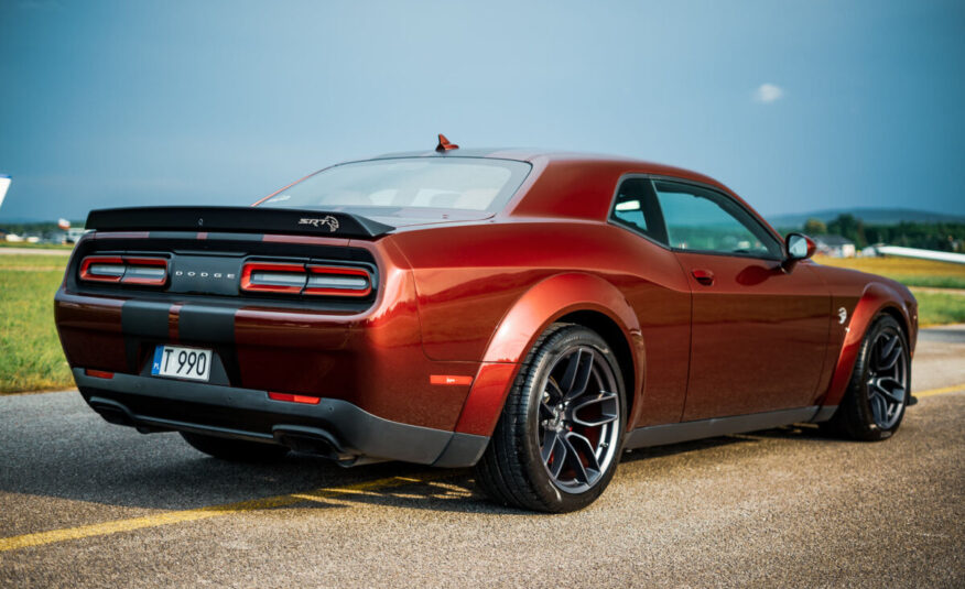 Dodge Challenger SRT Hellcat Widebody 2018